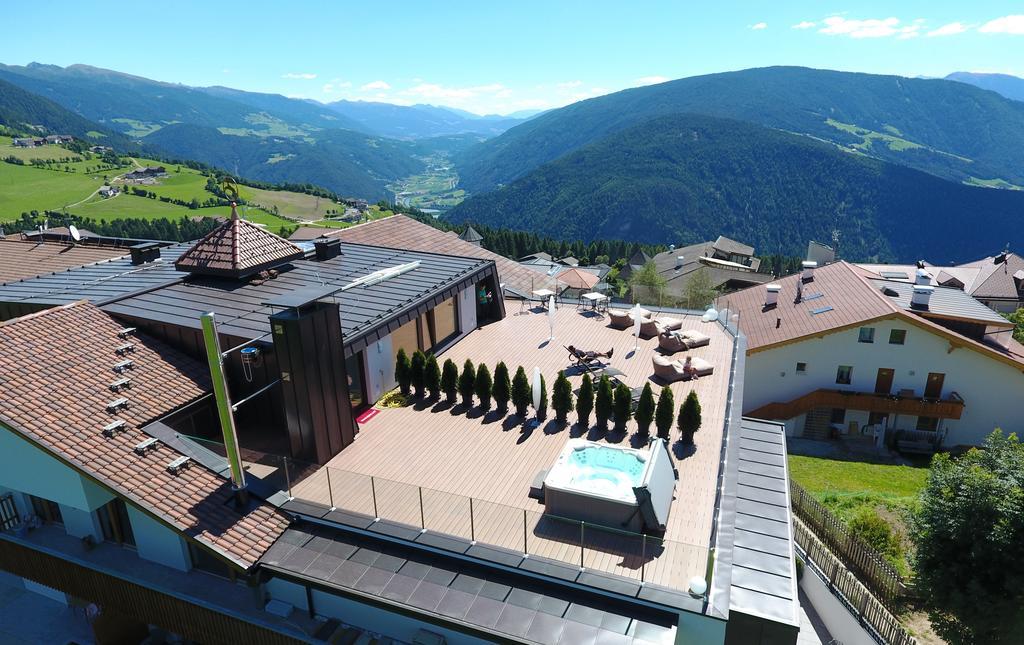 Hotel Kristall Meransen Exteriör bild